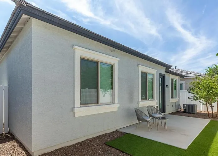 Apartment Landing - Modern With Amazing Amenities